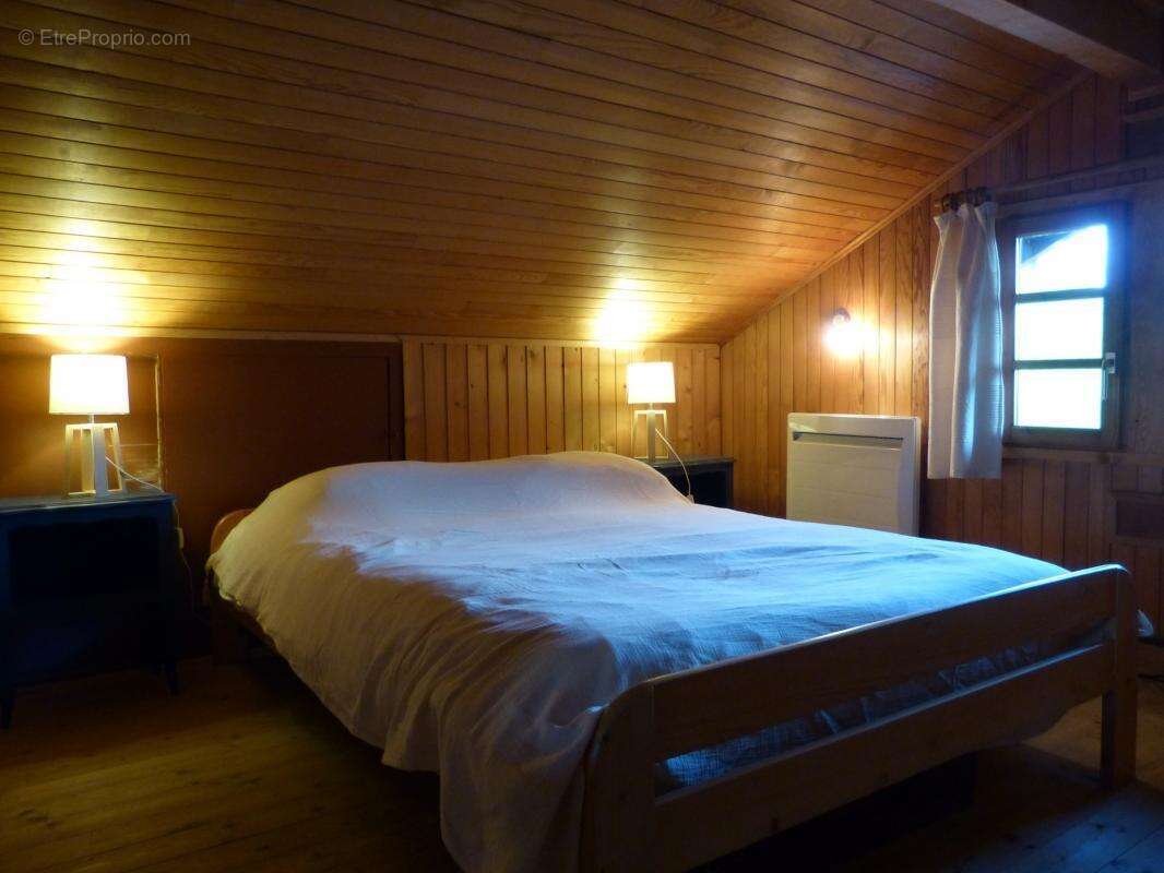 Maison à NANCY-SUR-CLUSES