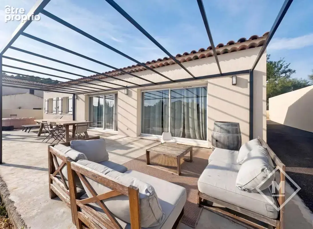 Vend Superbe Villa T4 lumineuse et calme secteur Palama 13013 Marseille - photo 3