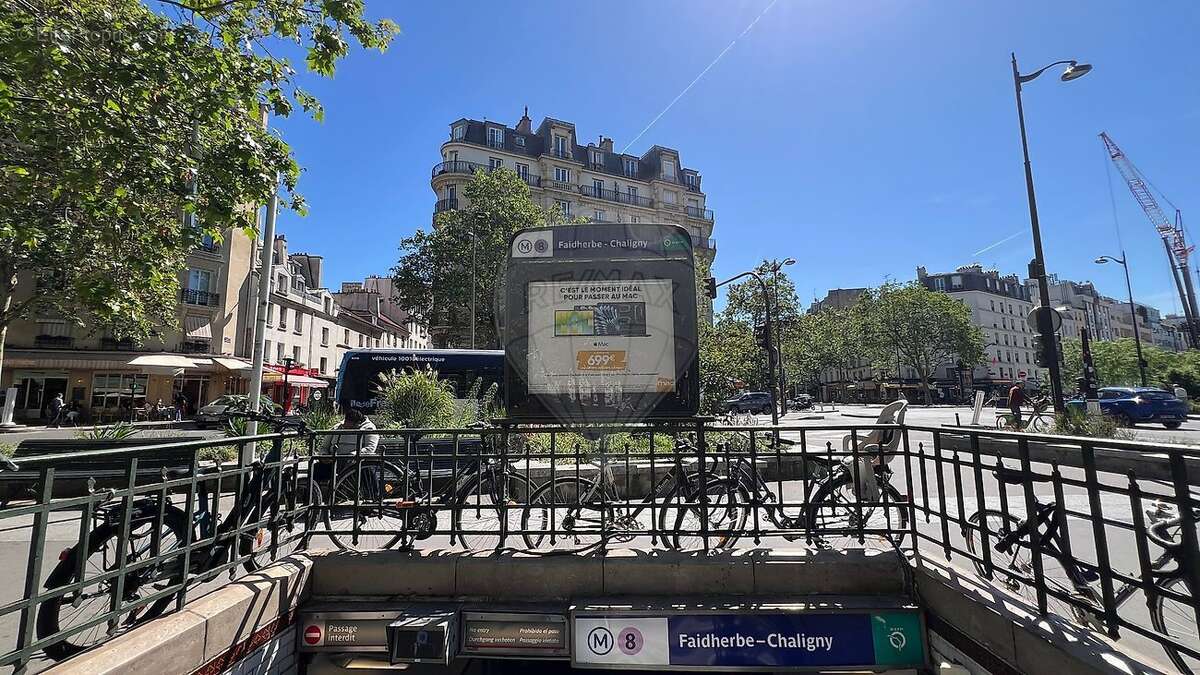 Appartement à PARIS-11E