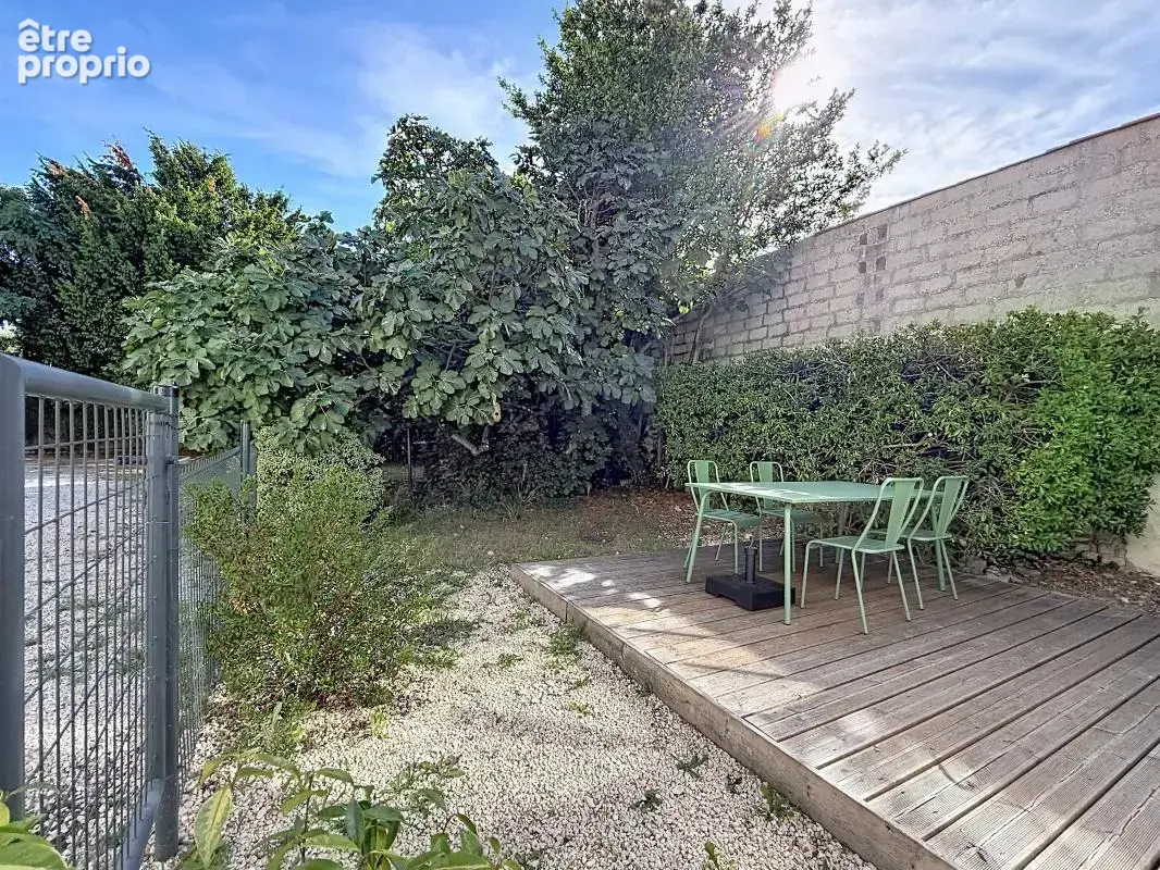 Maison récente, jardin, stationnement et aucun travaux à prévoir ! - photo 3