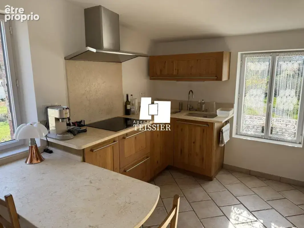 07140 Secteur Les Vans : Luxueuse maison en pierre indépendante - photo 30