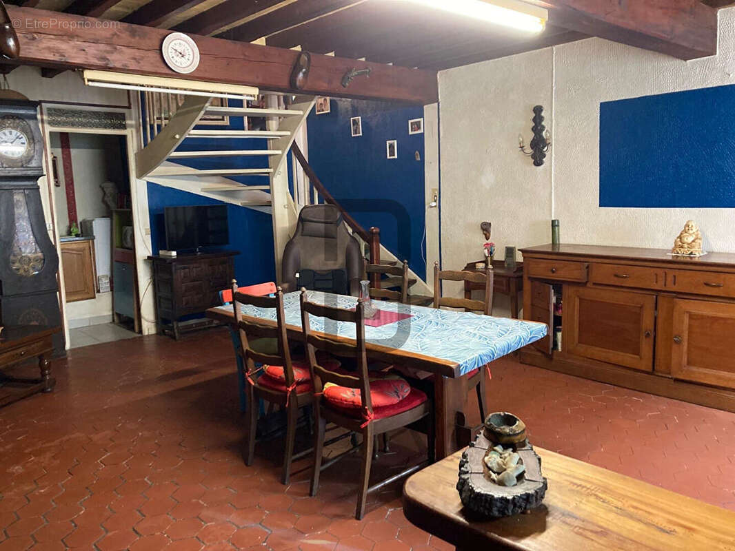 Maison à AXAT