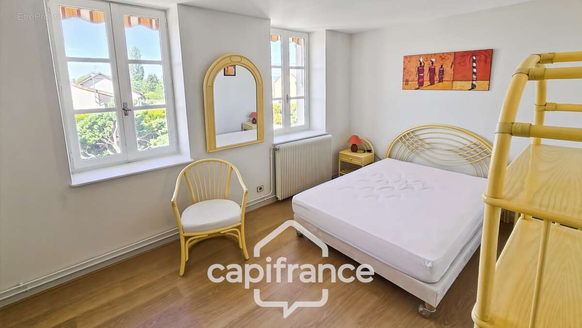 Maison en pierre à vendre 8 pièces avec piscine sur 3100 m² de terrain - photo 11