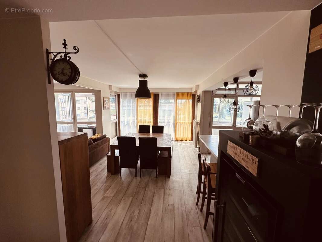 Appartement à VILLARS