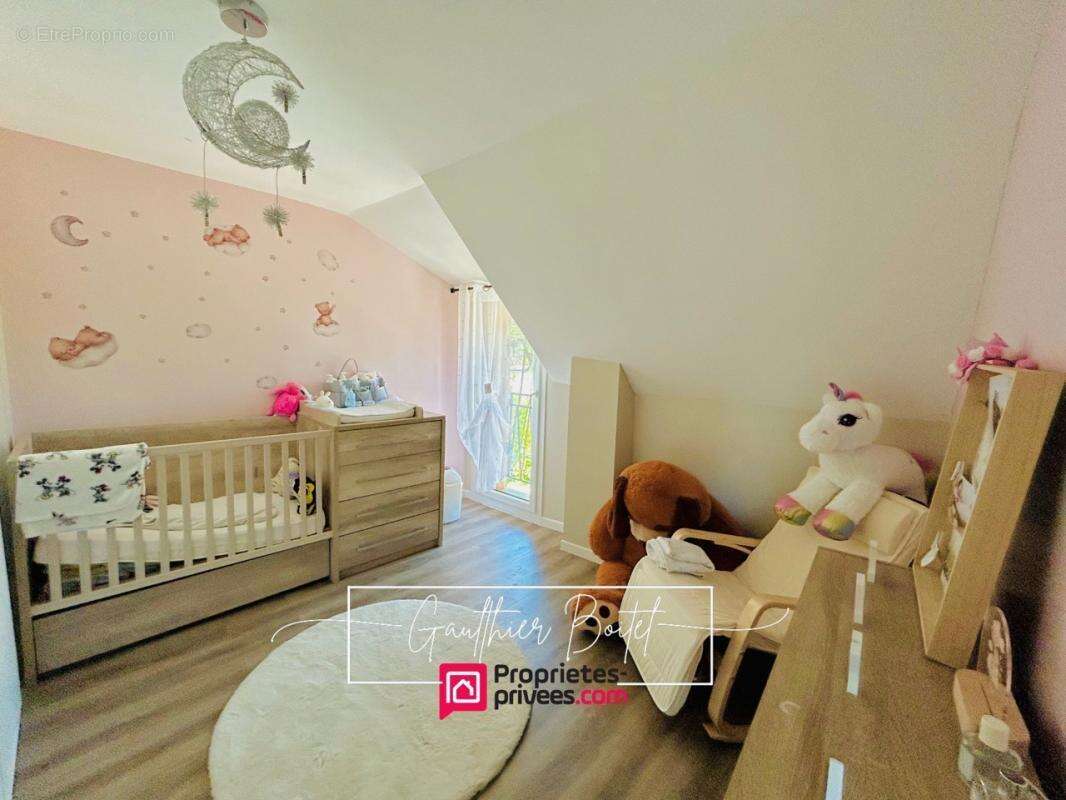 Maison à ROZAY-EN-BRIE