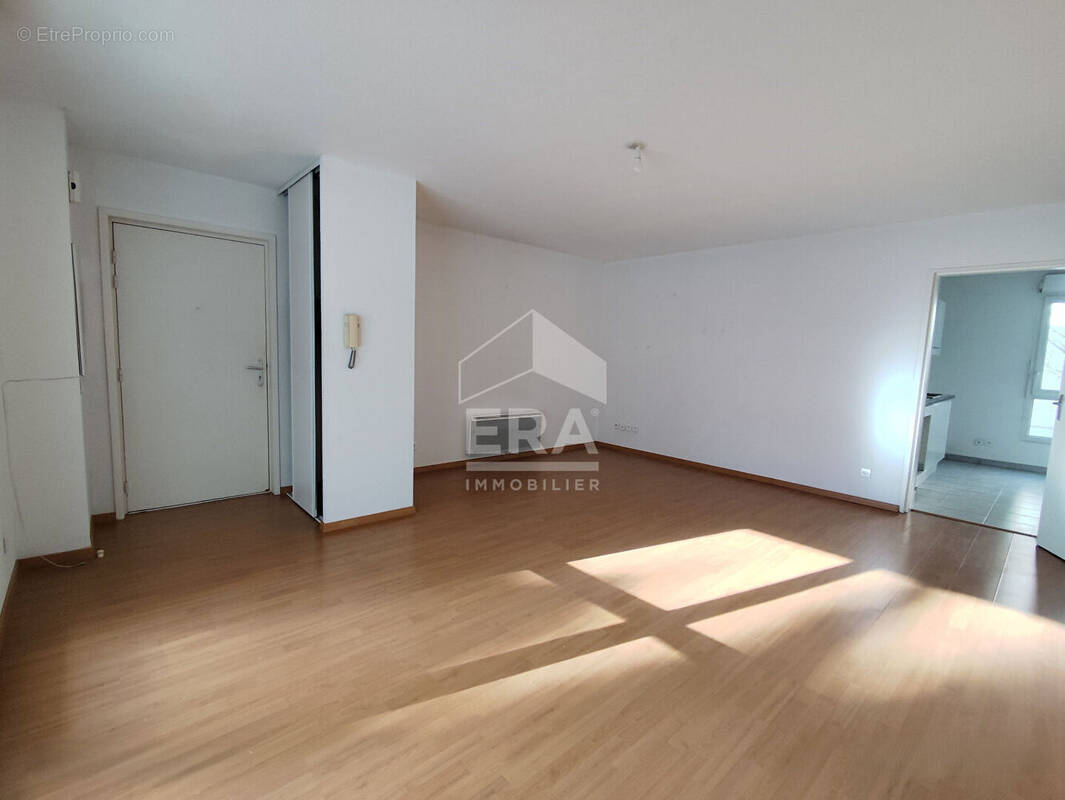 Appartement à DEVILLE-LES-ROUEN