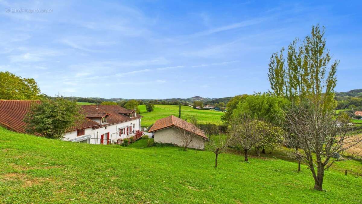 Maison à HASPARREN