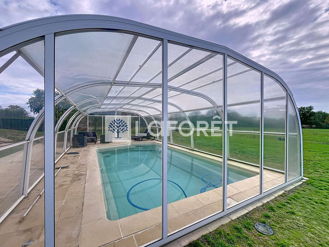 Maison à CHATILLON-SUR-THOUET