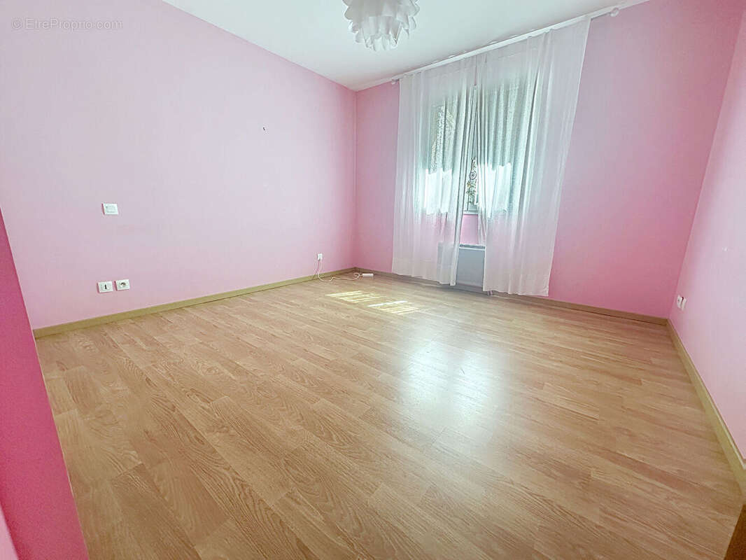 Maison à SAINT-MEDARD-EN-JALLES