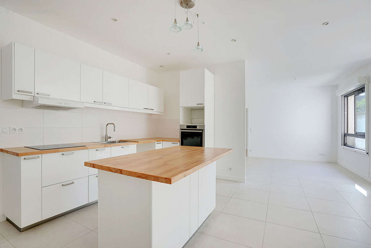 Appartement à GARCHES