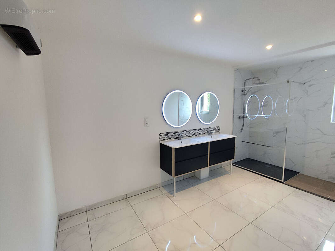 Maison à MAILLY-MAILLET