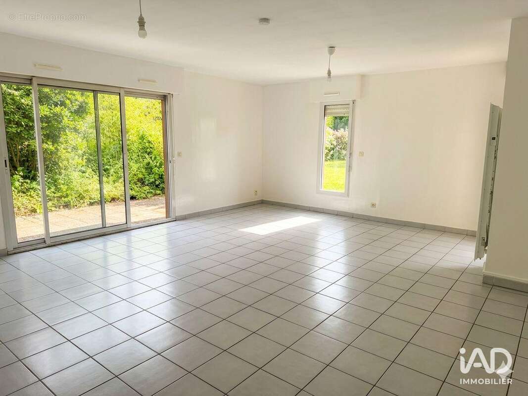 Photo 3 - Maison à BESSINES