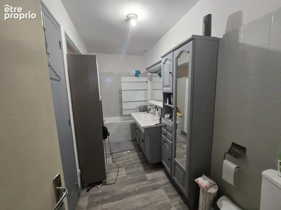 À vendre   Ensemble immobilier au centre de Sablé-sur-Sarthe - photo 6