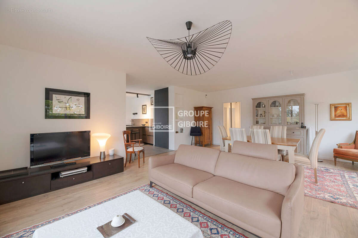 A vendre - agence giboire - appartement type 6 - 3 chambres - 123m² - cesson-sevigne - photo 2