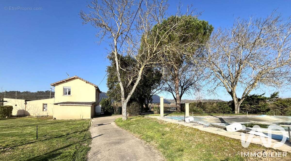 Maison 90 m² à Colayrac-Saint-Cirq  - photo 9