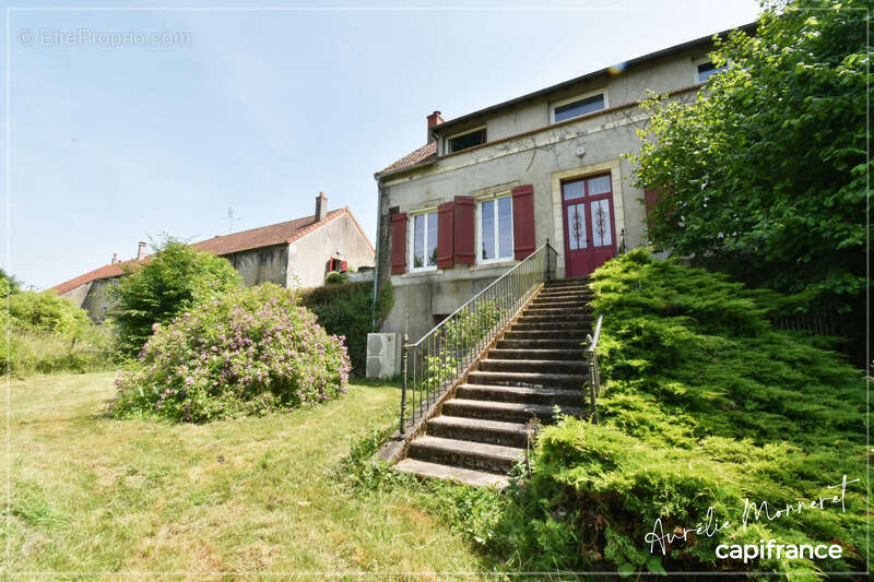 Maison Bourgeoise à vendre Maisonnais (18) - photo 22