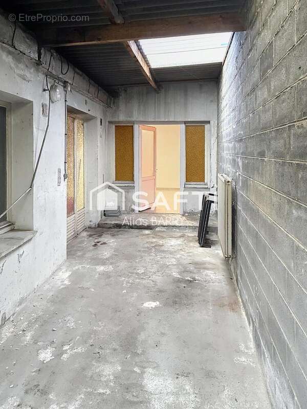 Photo 6 - Commerce à LENS