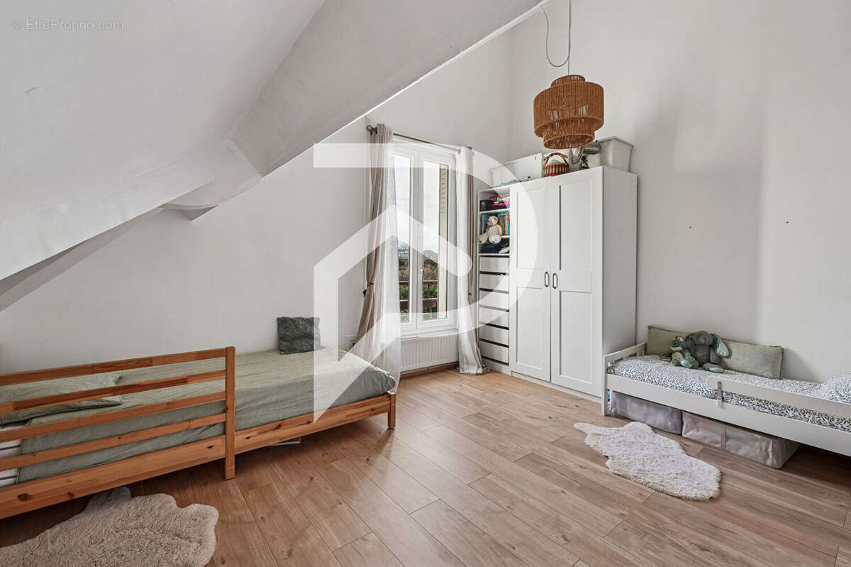 Maison à COLOMBES