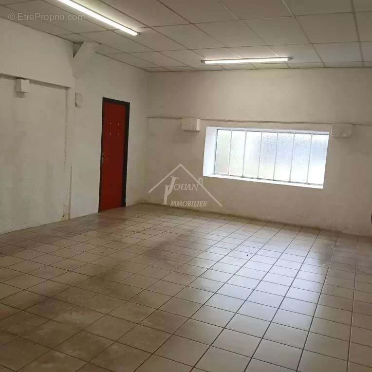 Appartement à TRETEAU