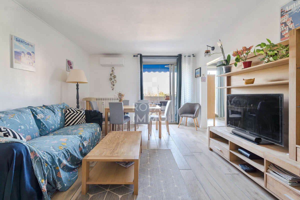 Appartement à LA VALETTE-DU-VAR