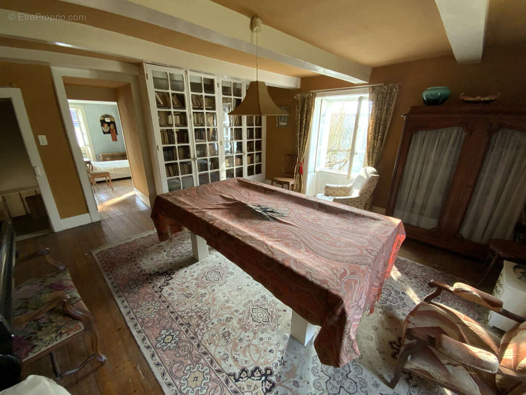 Maison à VILLERSEXEL