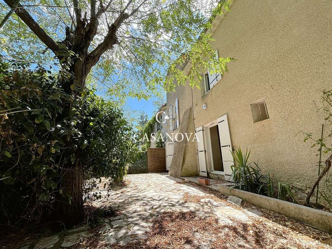 Maison à CLERMONT-L'HERAULT