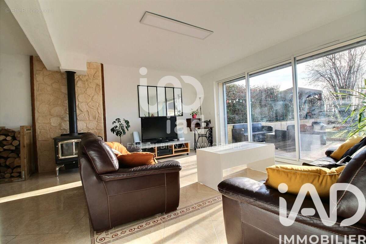 Photo 3 - Maison à CRISENOY