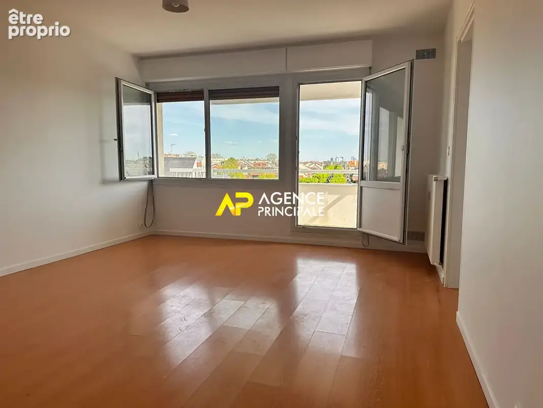 Appartement à SARTROUVILLE