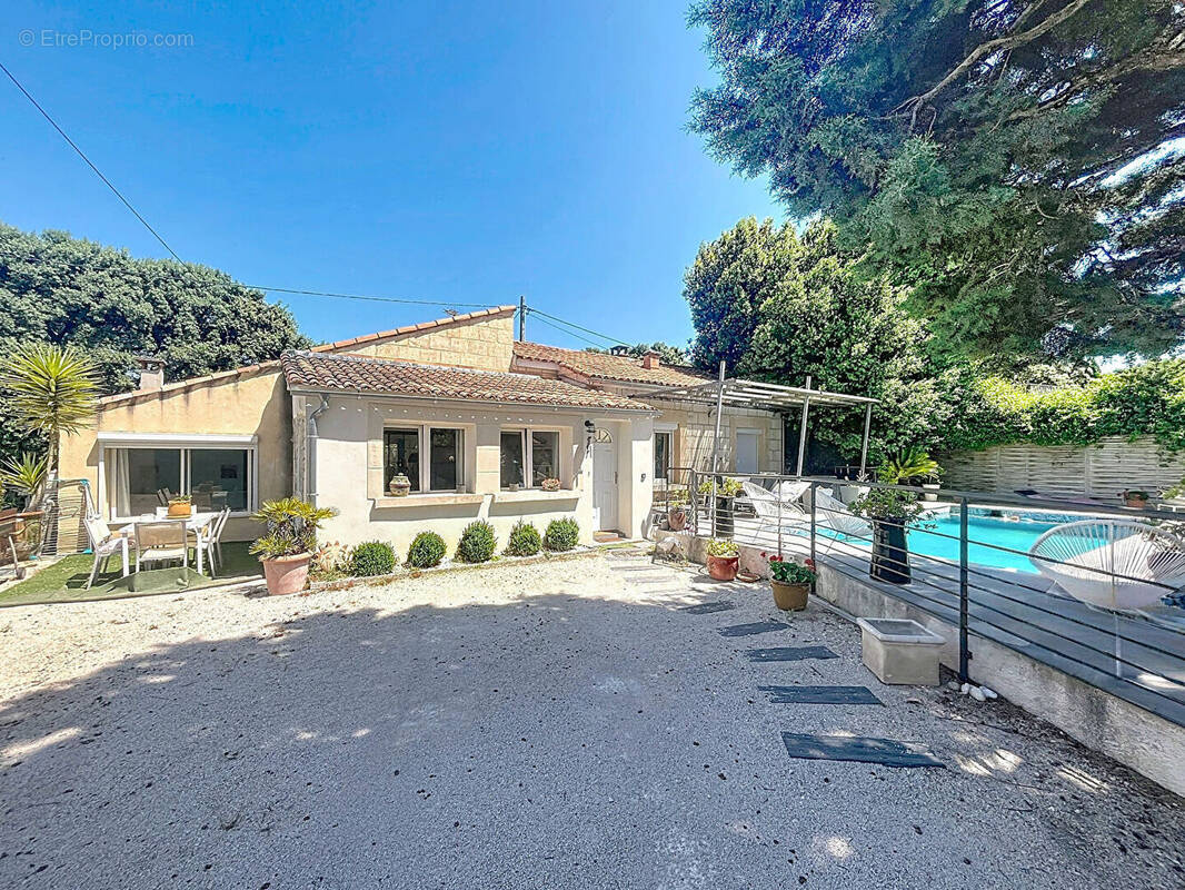 Maison à LES ANGLES