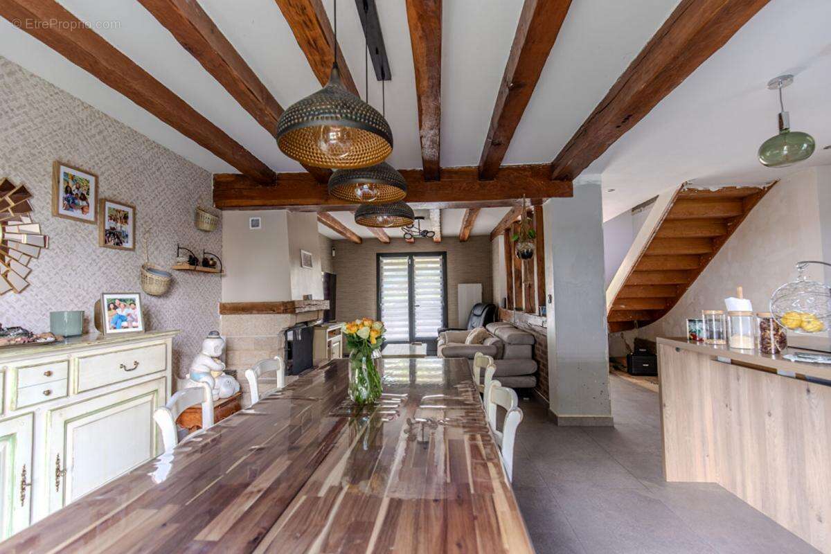 Maison à BRUEIL-EN-VEXIN