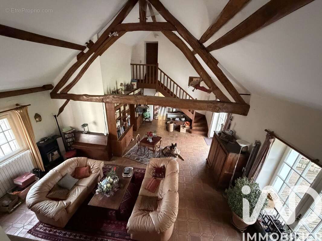 Maison 320 m² à Nailly  - photo 9