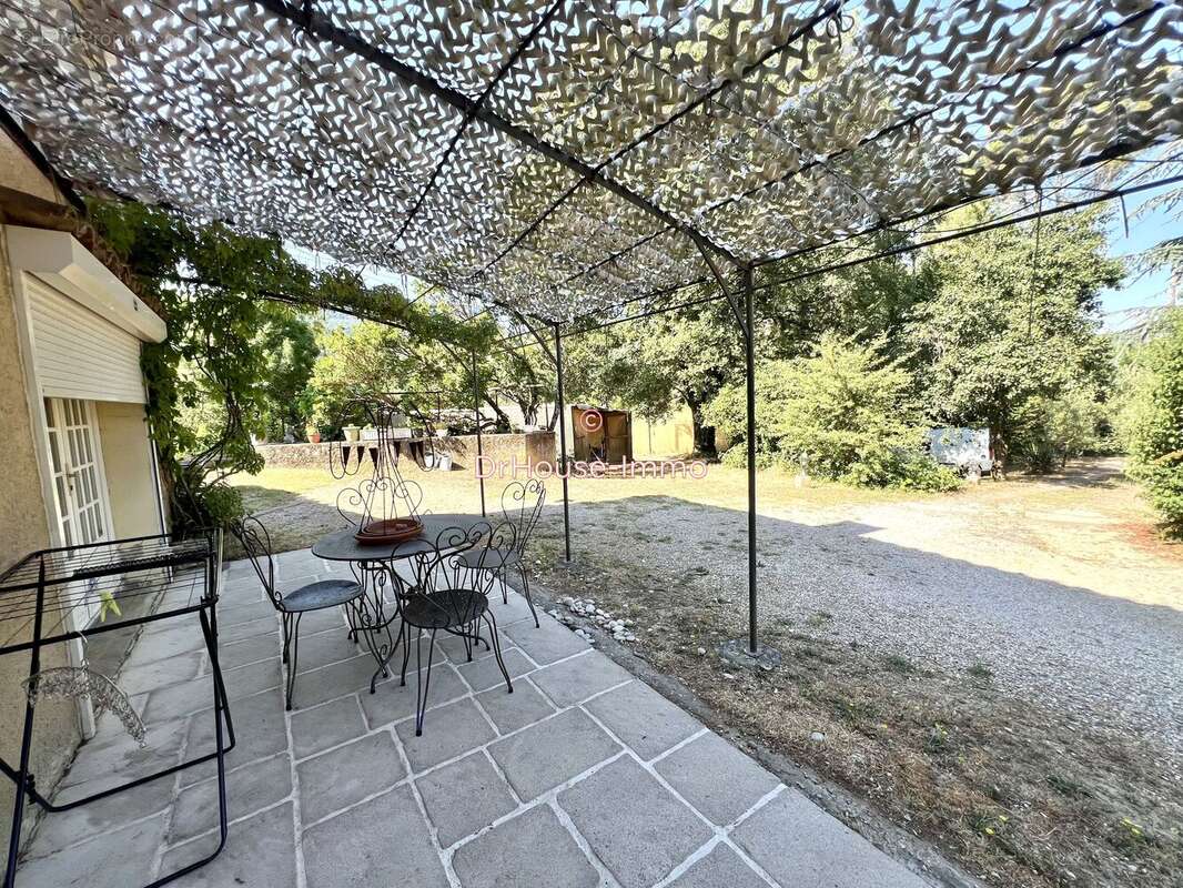 Maison à SAINT-MAXIMIN-LA-SAINTE-BAUME