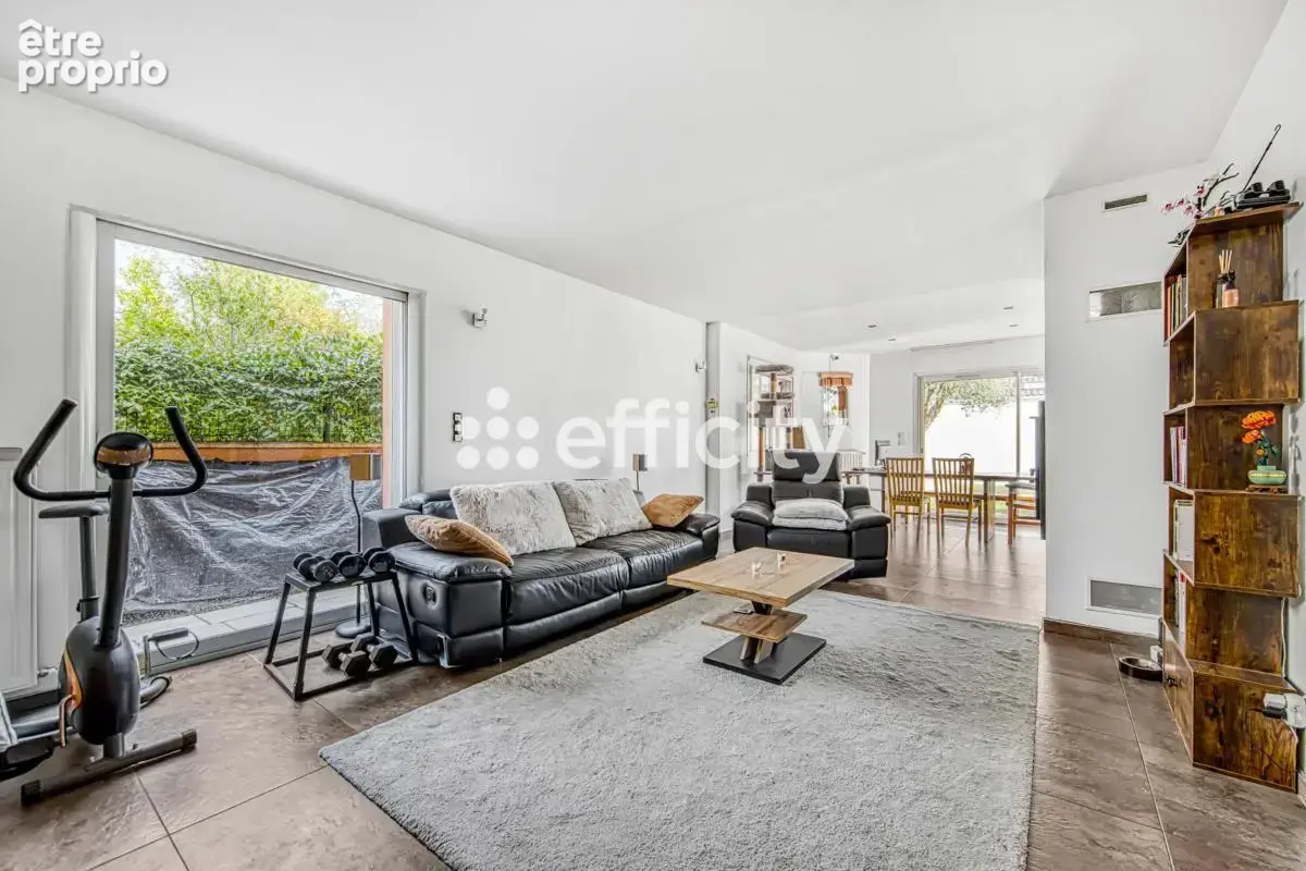 Maison 5 pièces 150 m² à vendre à Pessac (33600) - photo 3
