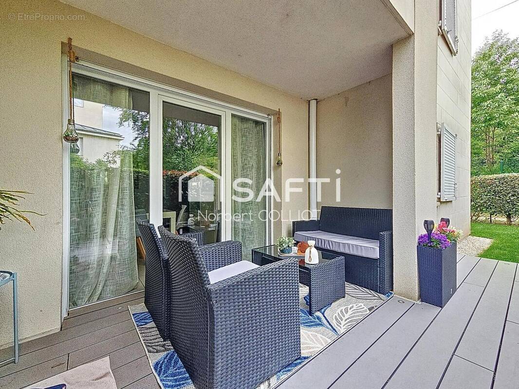 Photo 1 - Appartement à ELANCOURT