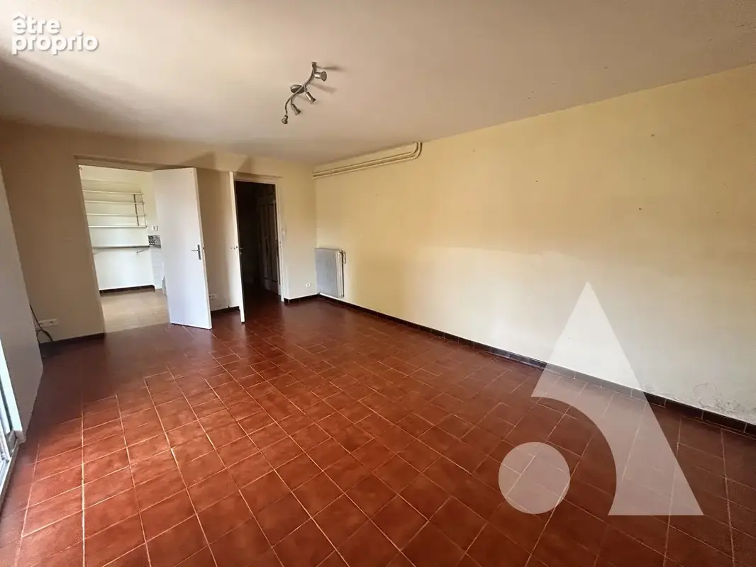 Saint-raphael maison 130  m2 avec studio indépendant, véranda, garage - photo 13
