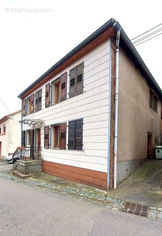 Maison à RUSS