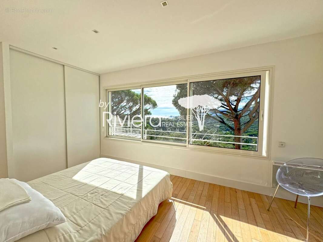 Maison à LA CROIX-VALMER