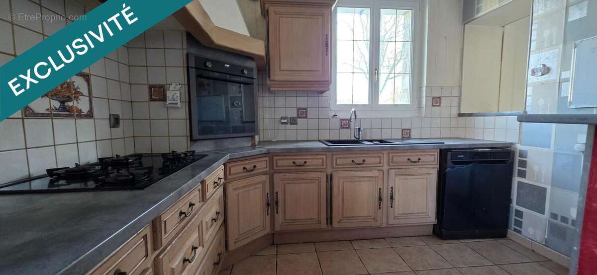 Photo 3 - Maison à REIMS