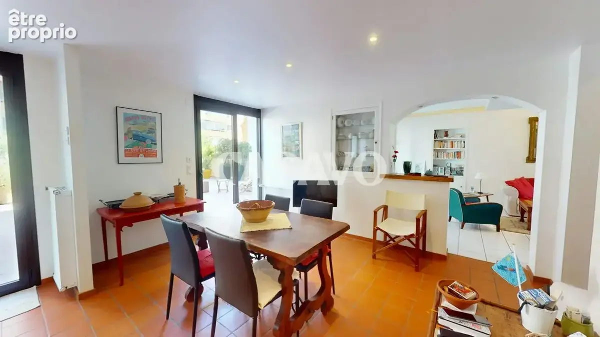Vente Appartement 3 pièces de 118m² - 66000 Perpignan - photo 3