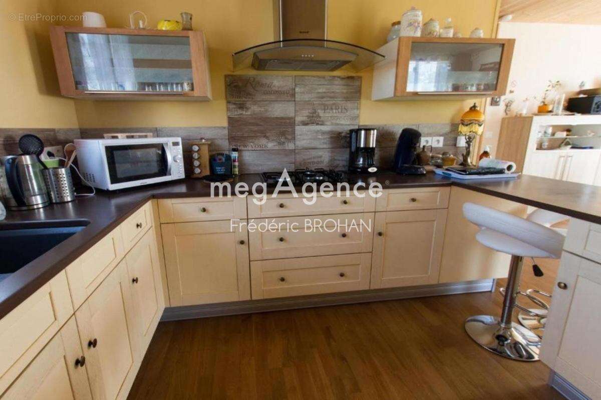 Maison à SAINT-HILAIRE-LA-FORET