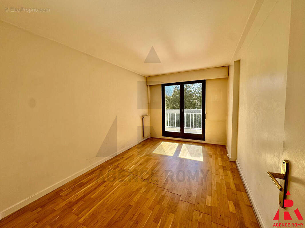Appartement à VERSAILLES