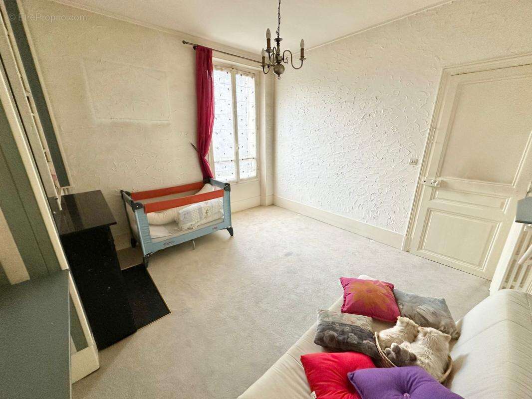 Maison à MANTES-LA-JOLIE