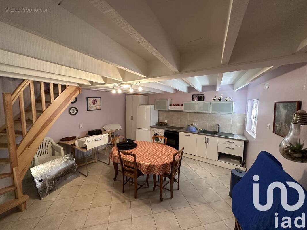 Photo 2 - Maison à ROZIER-COTES-D&#039;AUREC