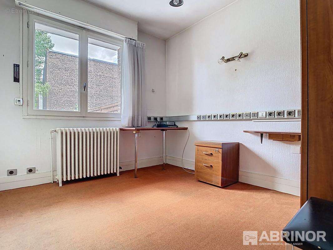 Maison à HELLEMMES-LILLE