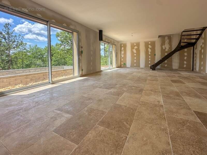 Maison à PUY-L'EVEQUE