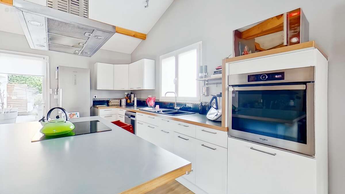 Maison à RILLIEUX-LA-PAPE