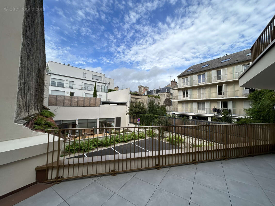 Place Godinot - photo 6