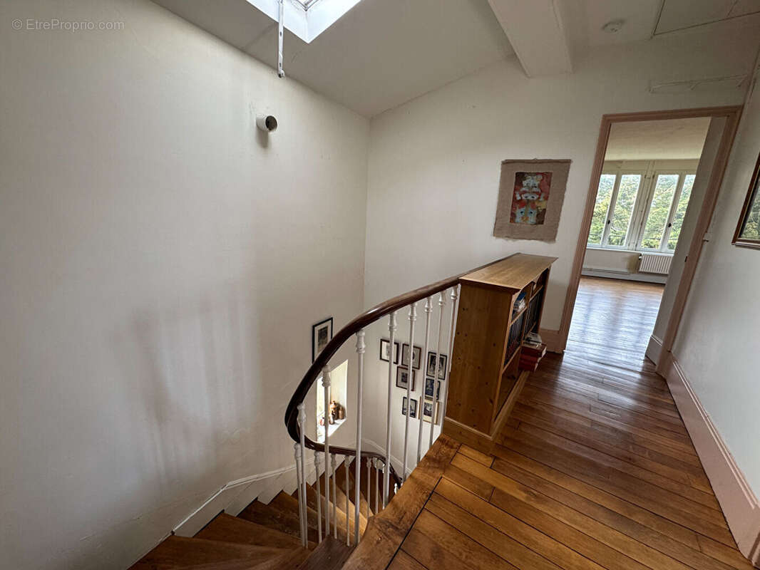 Maison à MONTFORT-L'AMAURY