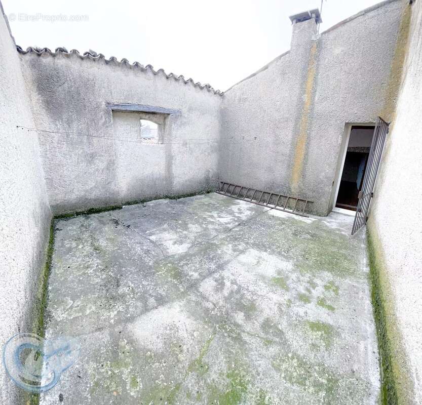 Maison à SAINT-CHRISTOL