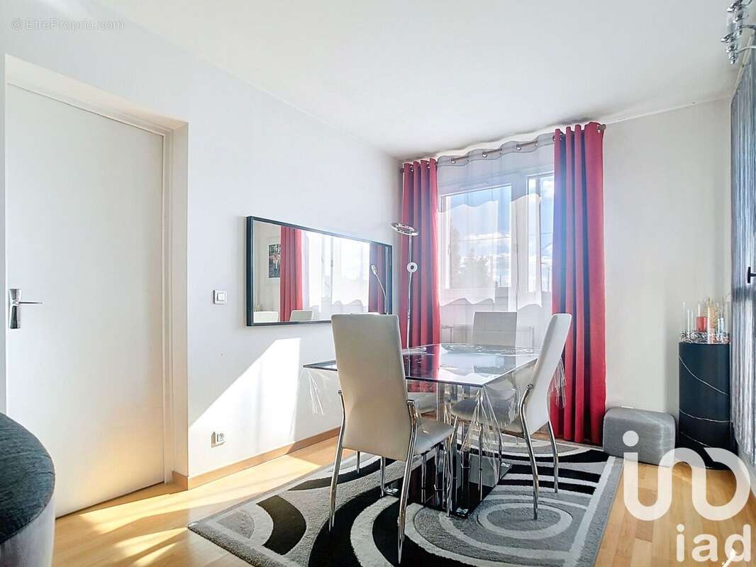 Photo 7 - Appartement à ARGENTEUIL